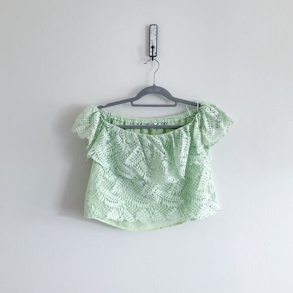 Women's Medium GUESS Off The Shoulder Lace Crop Top - Picture 1 of 3